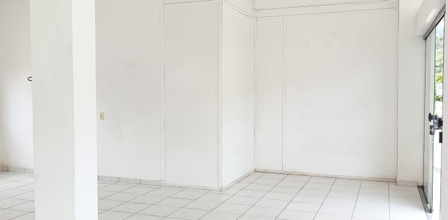 Sala comercial em gravatal - Foto 1